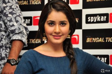 Bengal Tiger Movie Team Spykar Store Jubilee Hills